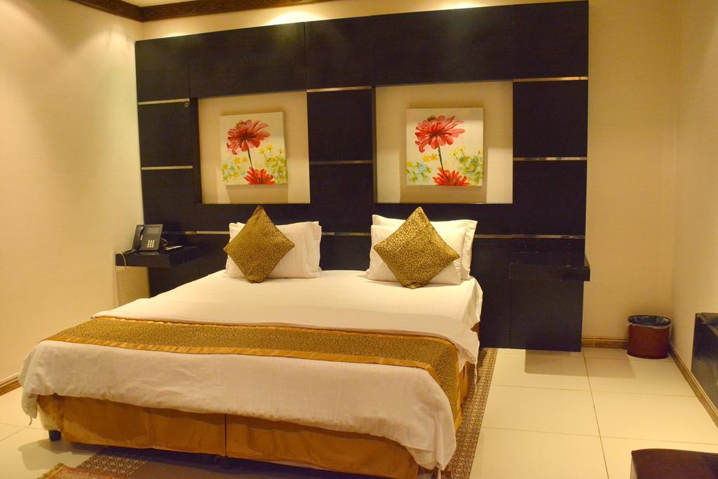 Comfort Yarmukh Family Only Riyadh