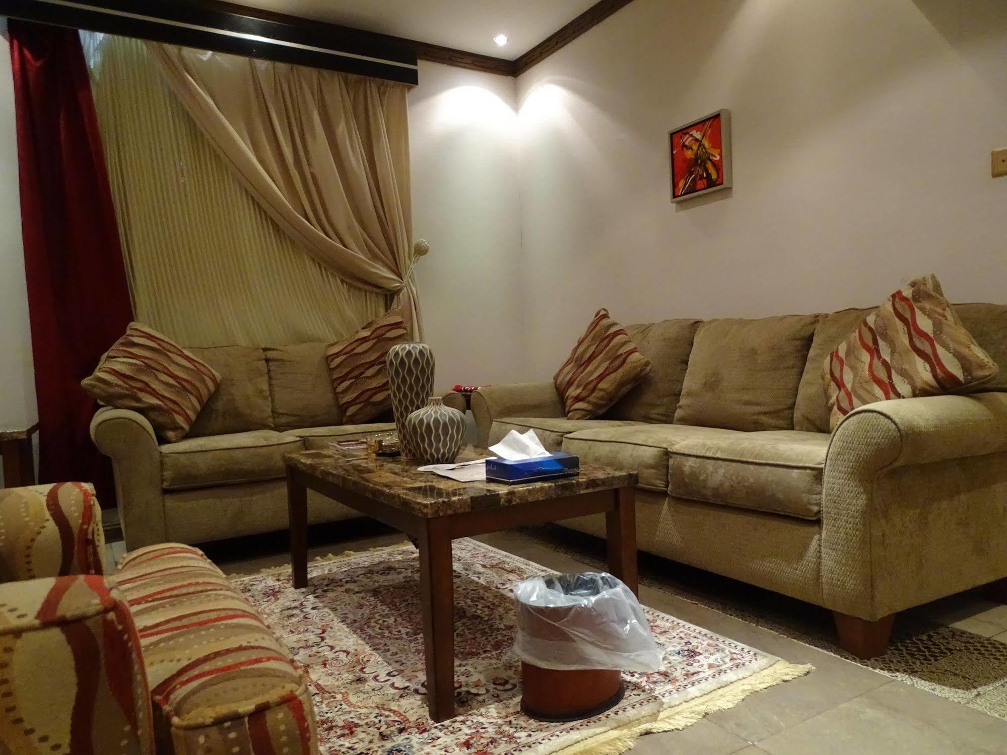 Comfort Yarmukh Family Only Aparthotel Riyadh